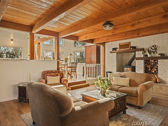 4th image of 183 Grizzly Rd