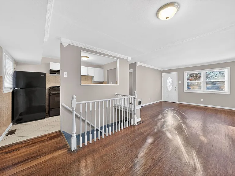 10617 Dunkeld Cir — Photo 13