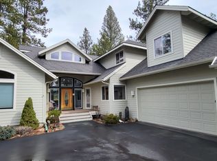 60709 Golf Village Loop, Bend, OR 97702