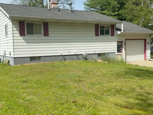 9463 E Colby Rd, Crystal, MI 48818