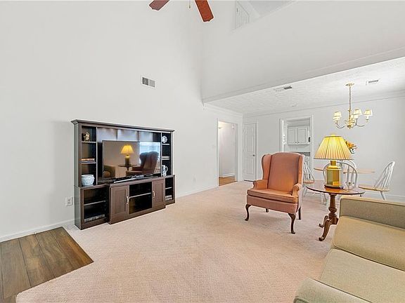 5th image of 3040 Majestic Park Ct
