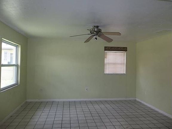 Unit 1 Family Room