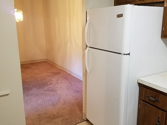 Kitchen to Dining Room