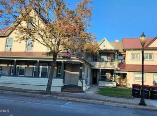 56 Queen St, Northumberland, PA 17857