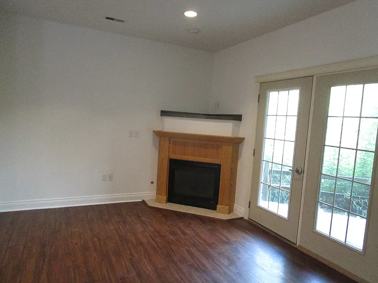 1209 S Mountain View Rd #101 — Photo 10