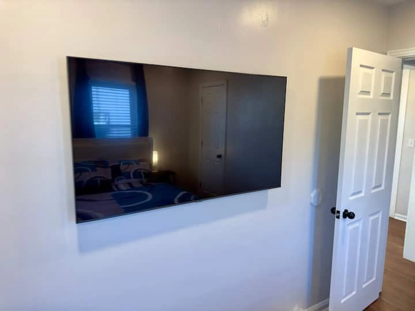 Peaceful Broad Ripple Getaway: 3 BR, Full Basement — Photo 4
