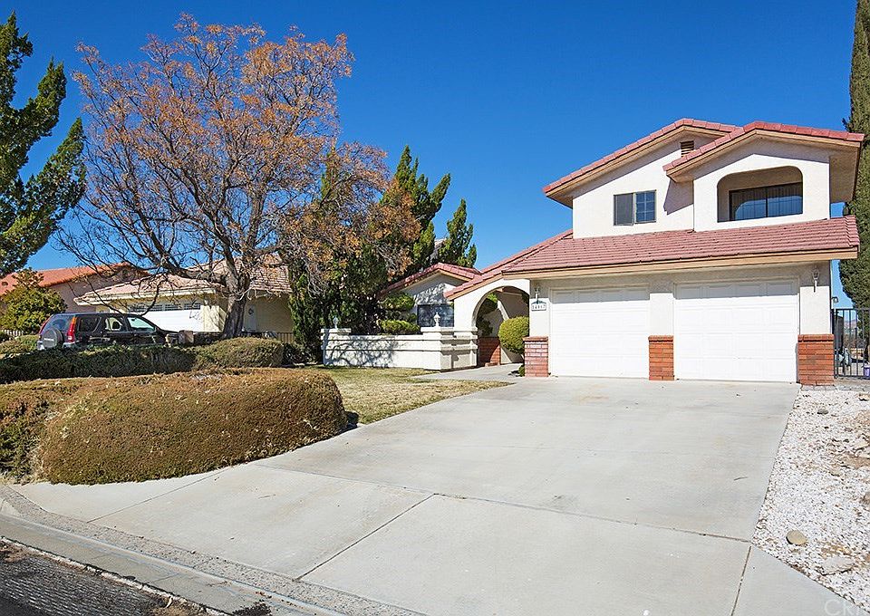 2nd image of 14067 Driftwood Dr