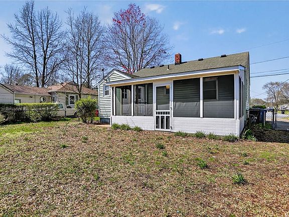 5th image of 801 Finchley Rd