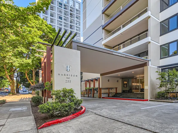255 SW Harrison St APT 22C, Portland, OR 97201