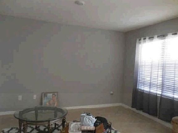 Additional Living Room