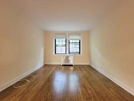 Rented by Made In NY Realty | media 14