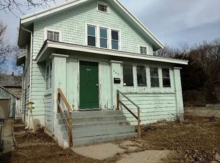 903 Whitman St, Rockford, IL 61103