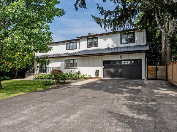 59 Fairwood Pl E, Burlington, ON L7T 2B7