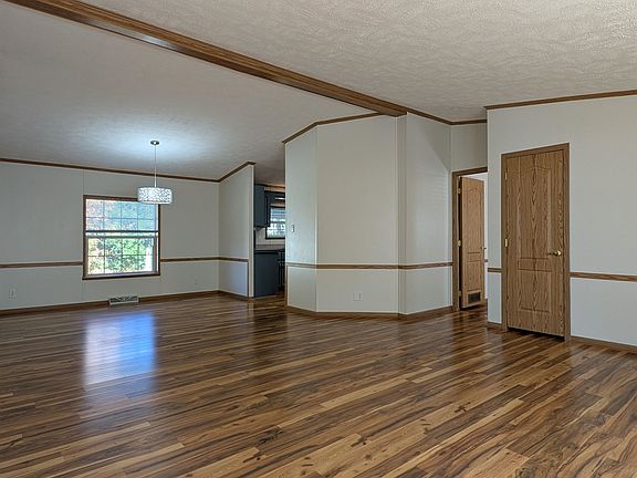 5th image of 26 Shiloh Drive