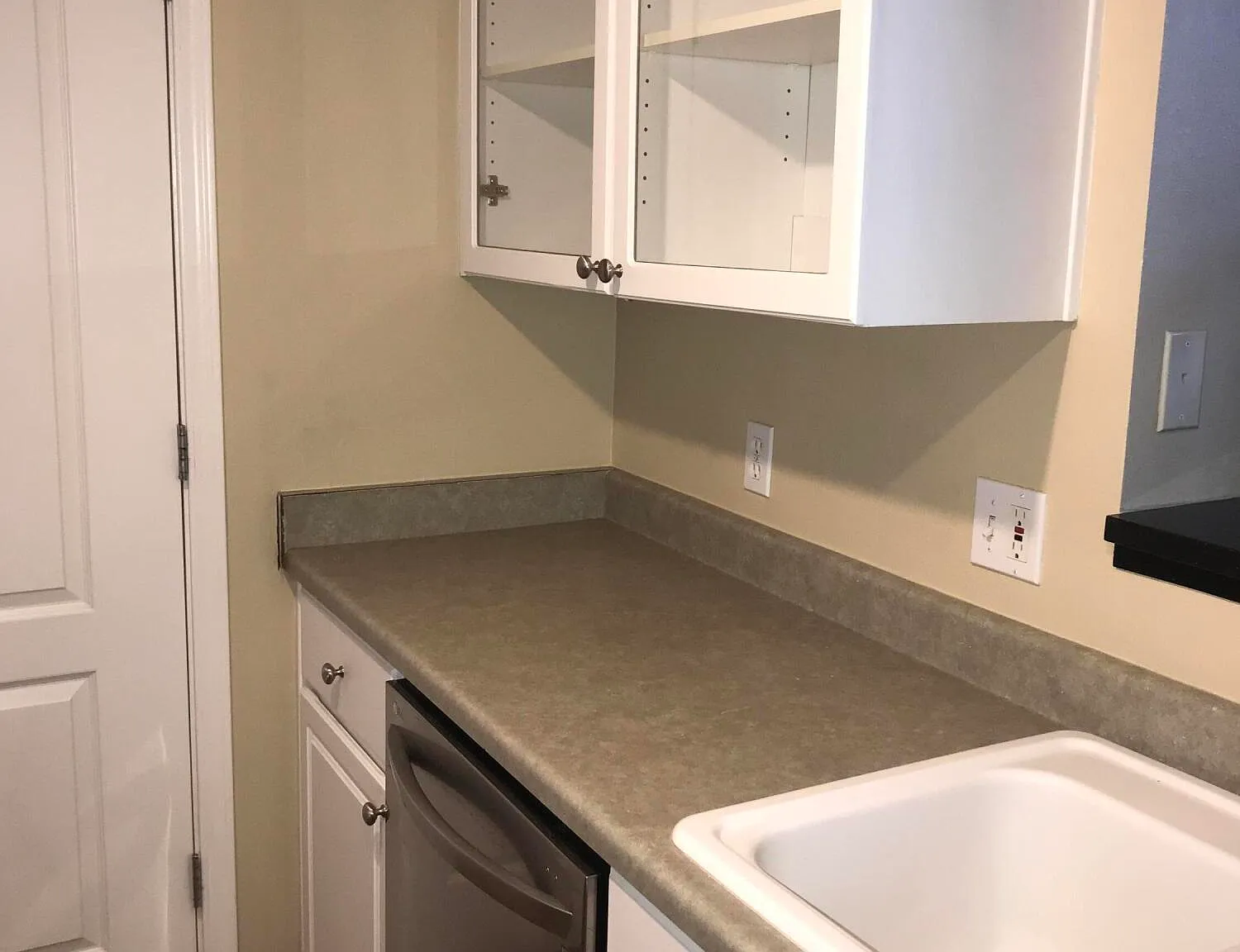 2 bed, 2.0 bath, 1134 sqft, $1,950 — Photo 4