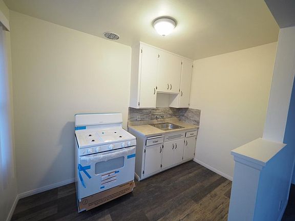 4th image of 121 N 19th St #123B