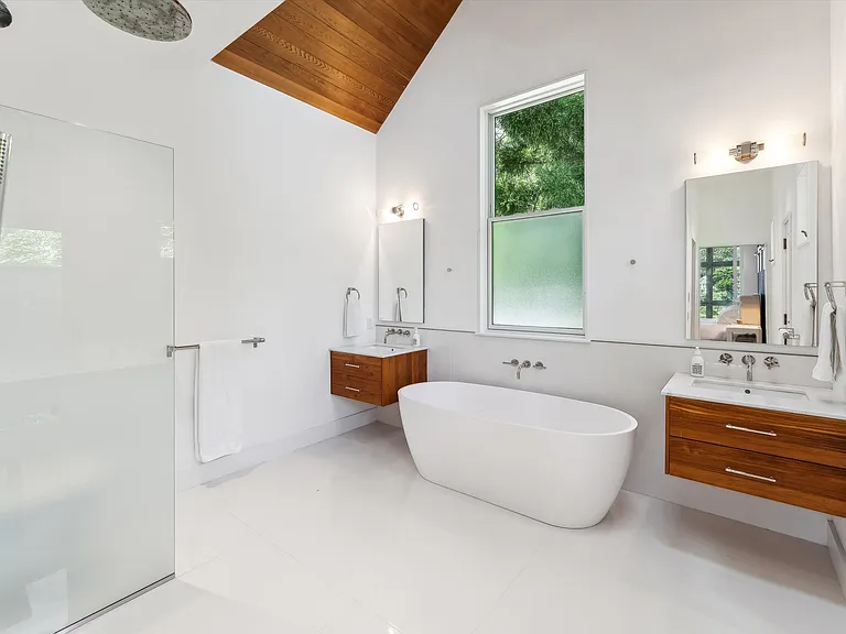 100 Cliff Dr — Photo 14