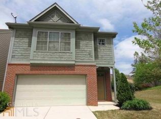 3072 Momerath Ct, Decatur, GA 30032