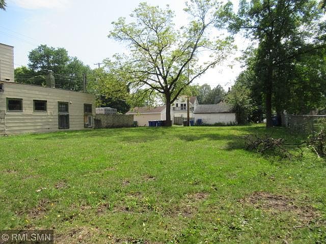 2nd image of 1232 7th St E
