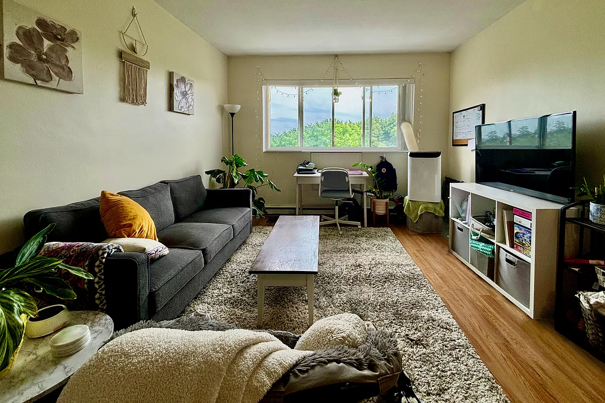 Building Photo - 256 Parker Hill Ave #10