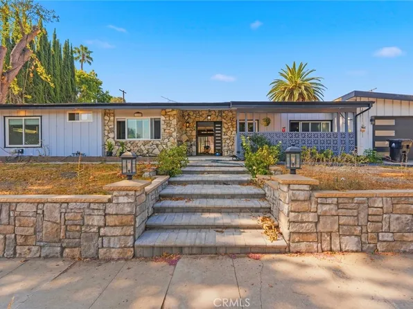 24222 Caris St, Woodland Hills, CA 91367