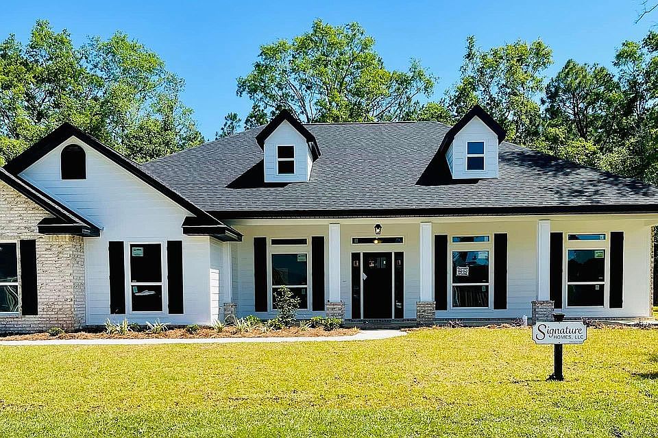 2nd image of 6892 Buckthorn Cir