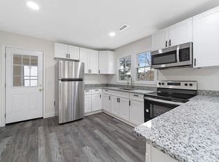 308 E Gibbs St, Dallas, NC 28034