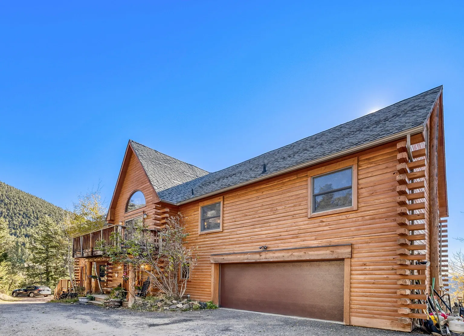 4 bed, 3.5 bath, 4700 sqft, $5,500 — Photo 4