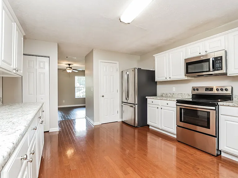 227 Elderberry Way — Photo 7