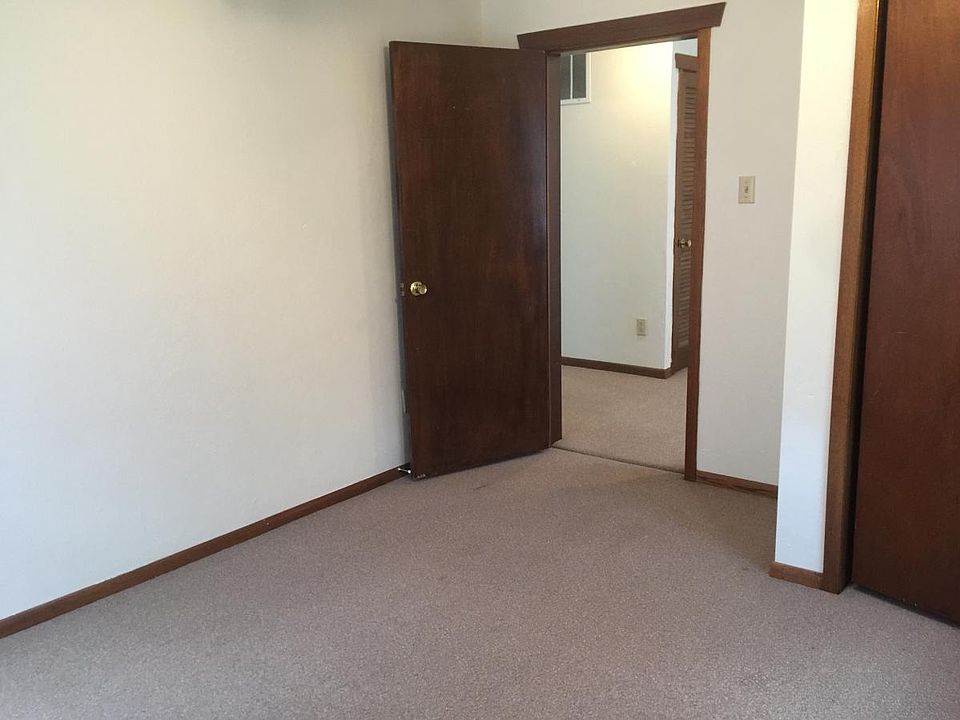 631 1/2 E. Jefferson St.