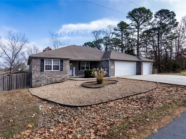 22 Bassingham Ln, Bella Vista, AR 72715