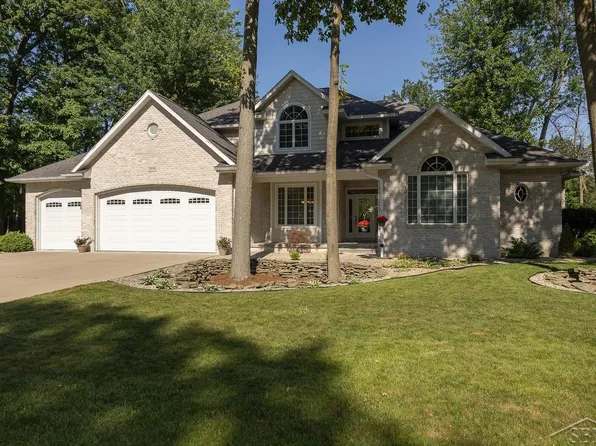 3934 Preserve Dr, Saginaw, MI 48603