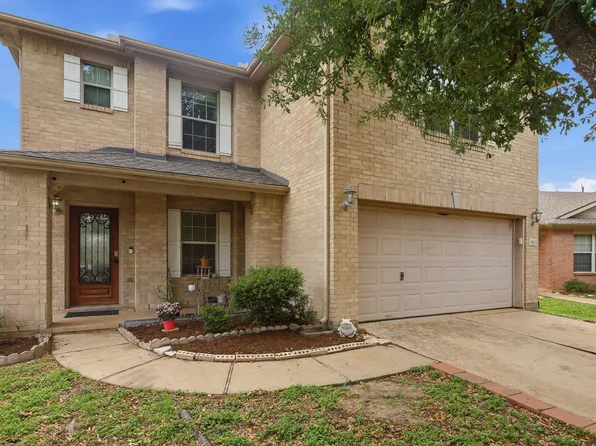 3803 Banks Ridge Ln, Katy, TX 77449