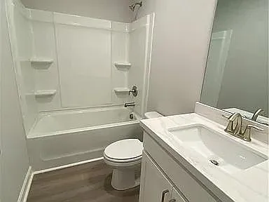 1917 Carovel Way — Photo 20