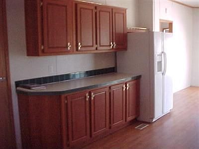 Refrigerator with ice maker, very nice