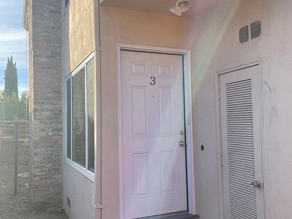 2nd image of 472 San Anselmo Ave N #3