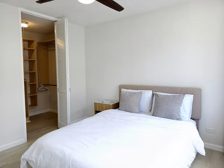 2415 Ala Wai Blvd #2004 — Photo 14