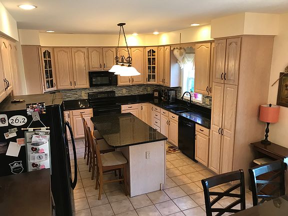 Kitchen - new backsplash