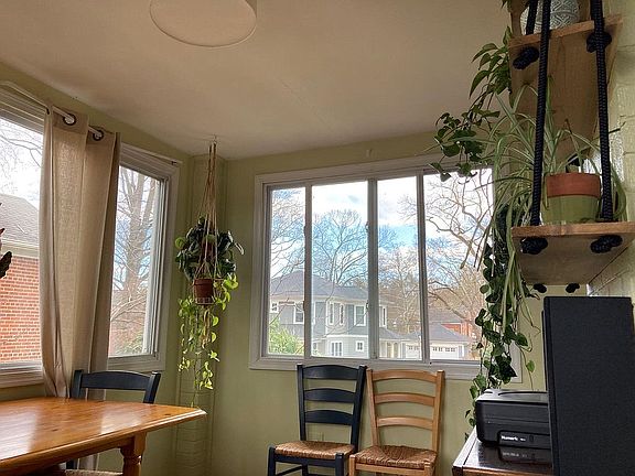 3rd image of 917 22nd St S #2