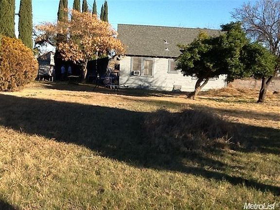 3rd image of 10235 Franklin Blvd