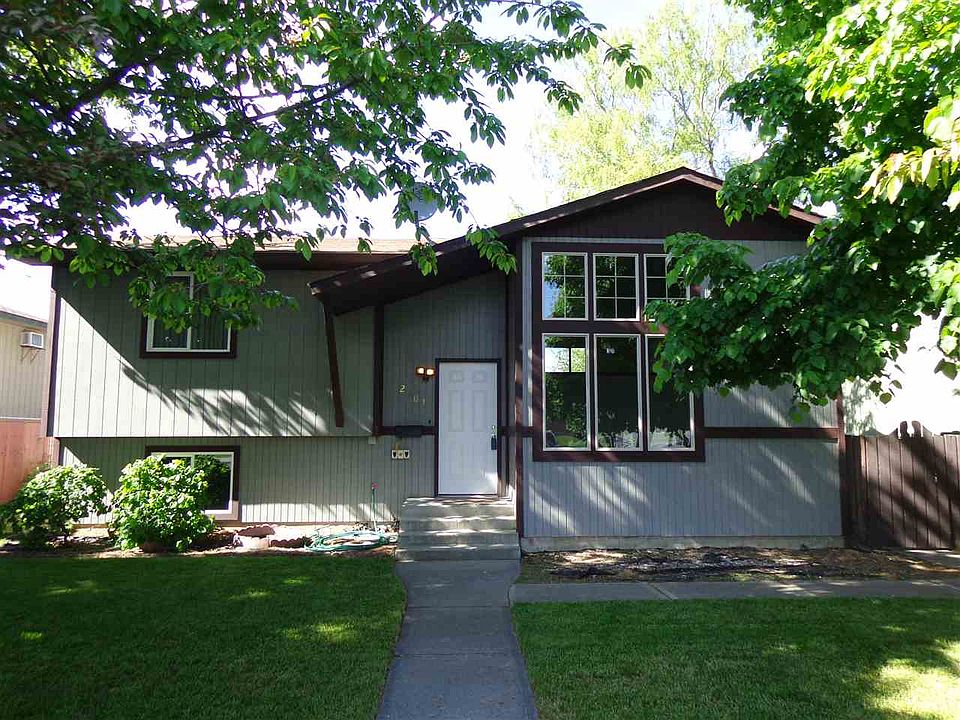 1st image of 2603 E Rich Ave