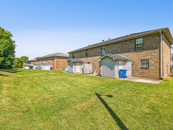 4th image of 369 Peabody Dr