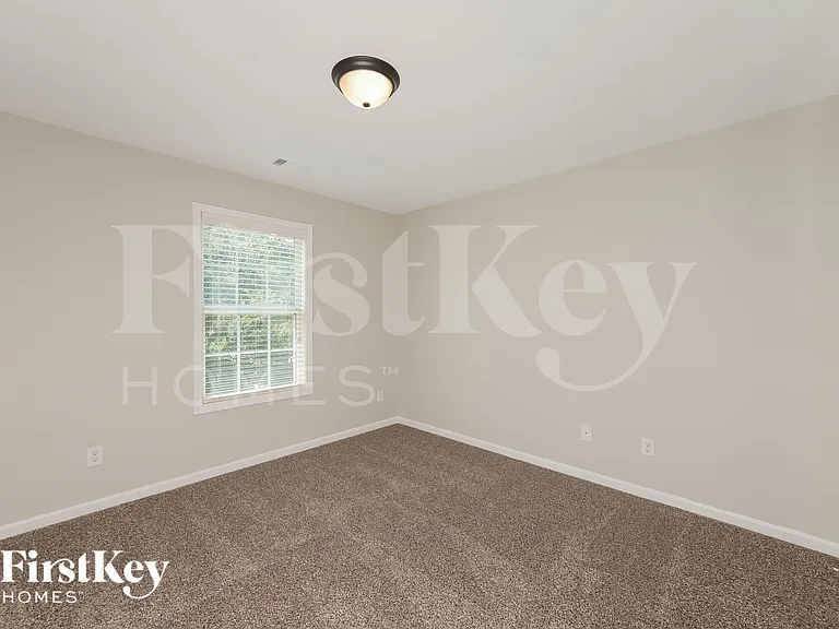 6275 Cove Creek Dr — Photo 12