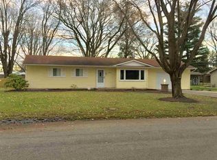 1017 Ranch Rd, Bluffton, IN 46714