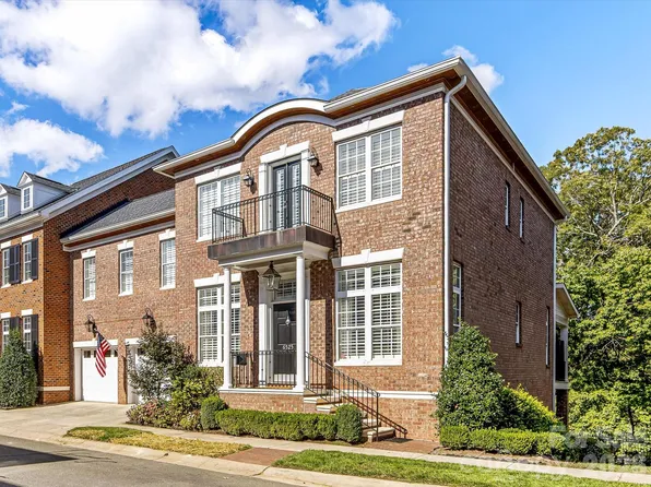6525 Wakehurst Rd, Charlotte, NC 28226