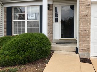 3283 Country Hollow Dr, Saint Louis, MO 63129