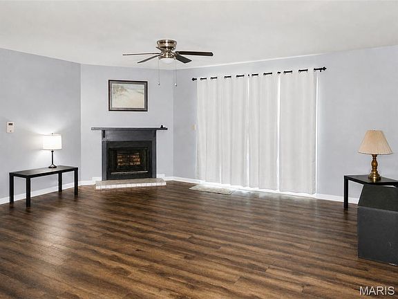 5th image of 1205 Mangrove Ln APT 1