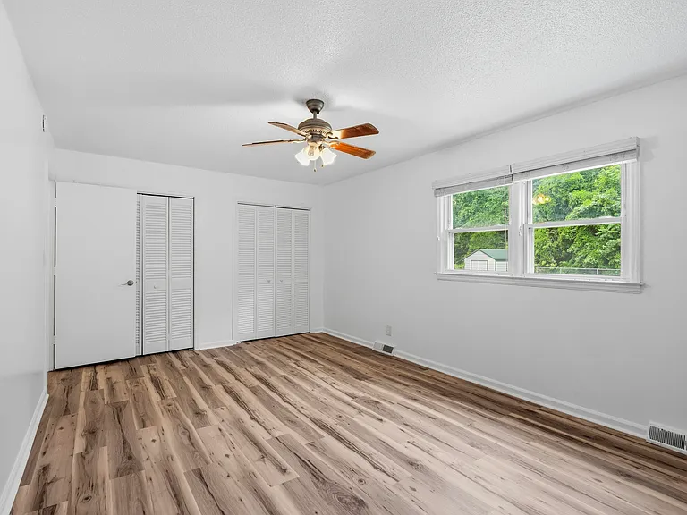 528 River Oak Dr — Photo 22