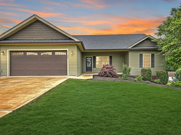 177 Manor Ln, Jonesborough, TN 37659