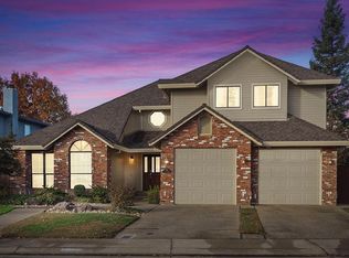 427 Applewood Dr, Lodi, CA 95242